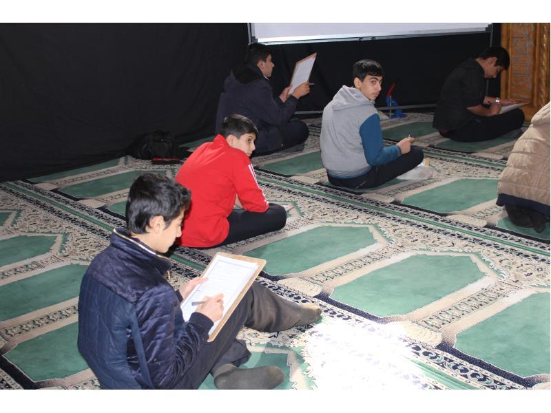 مرحله نهایی انتخابی نمایندگان دبیرستان در آزمون های معارف ناحیه