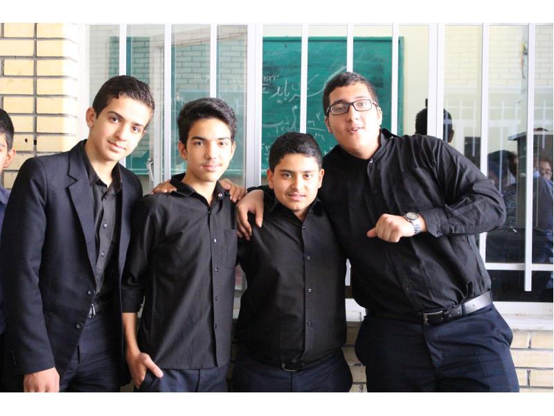 فضاسازی مدرسه برای ماه محرم