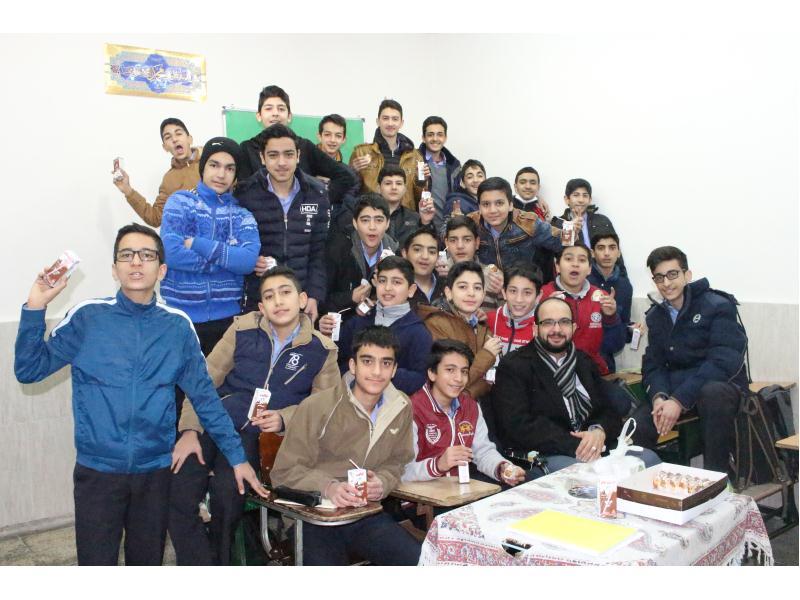 بزرگداشت دهه فجر 95 در دبیرستان قدسیان