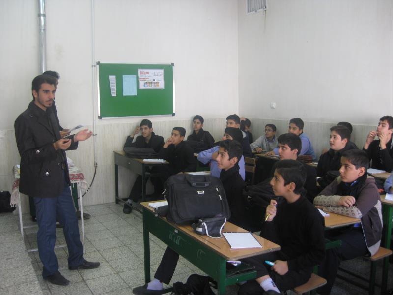 انتخابی گروه سرود مدرسه